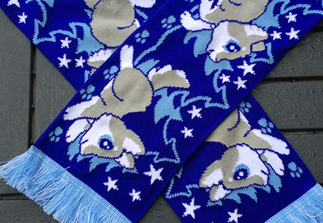 A blue wolf scarf